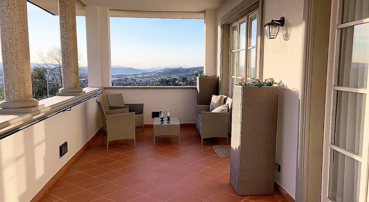 Apartament La Casa Di Chloe Poggibonsi Zewnętrze zdjęcie