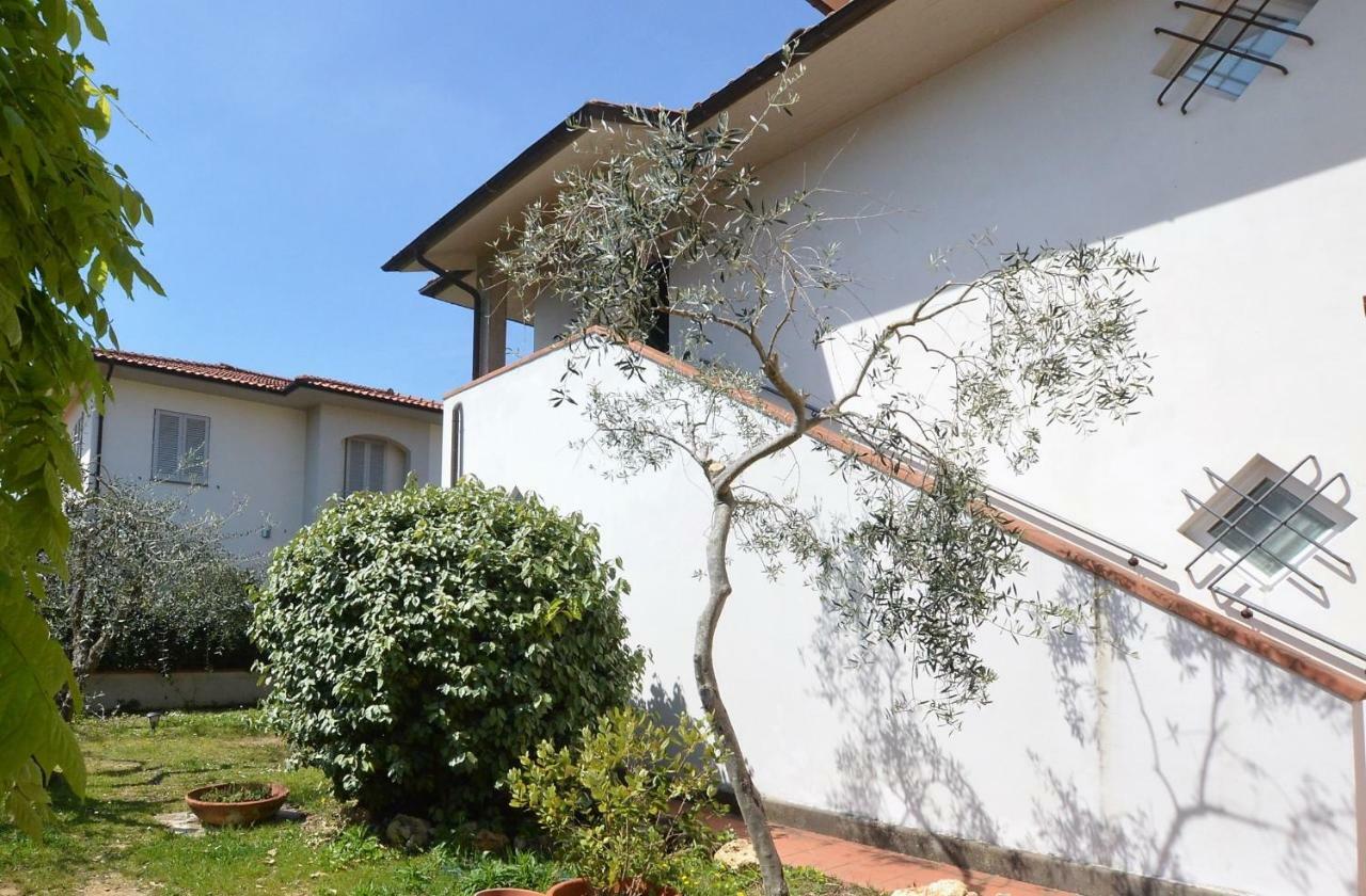 Apartament La Casa Di Chloe Poggibonsi Zewnętrze zdjęcie